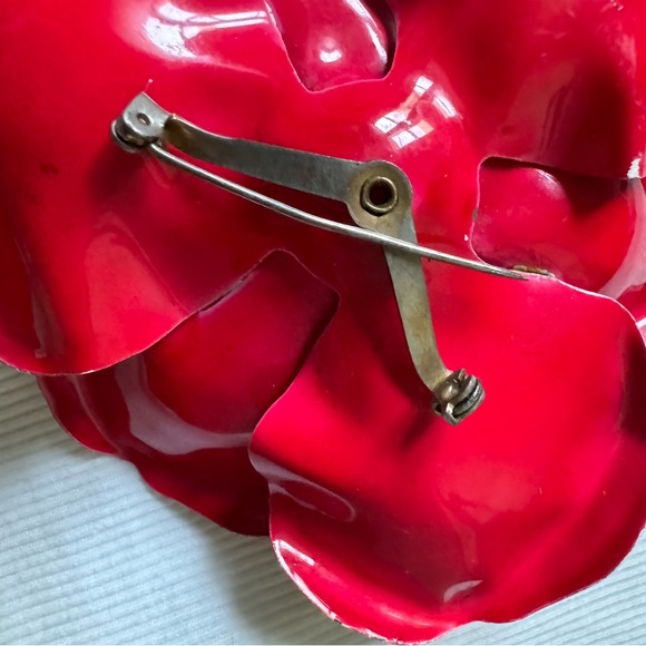 Really old rose broach. 75/80 years old mint condition - Picture 4 of 4